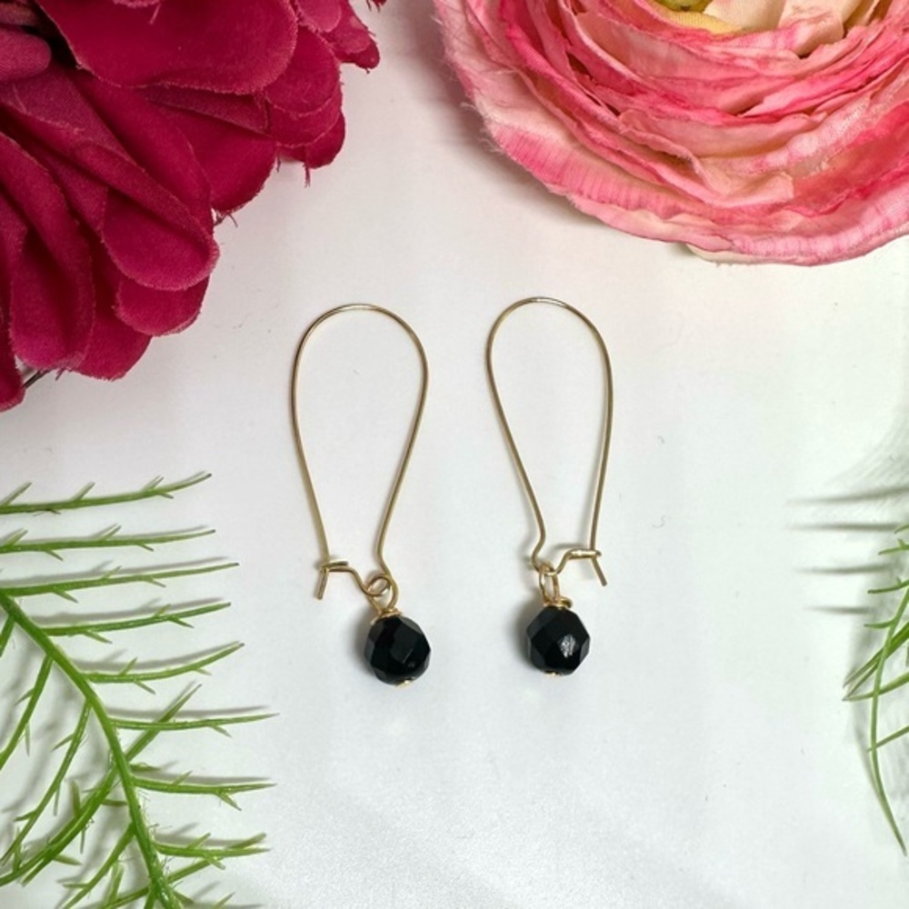 NEW⚜️Black Crystal Glass Beaded Hoop Earrings